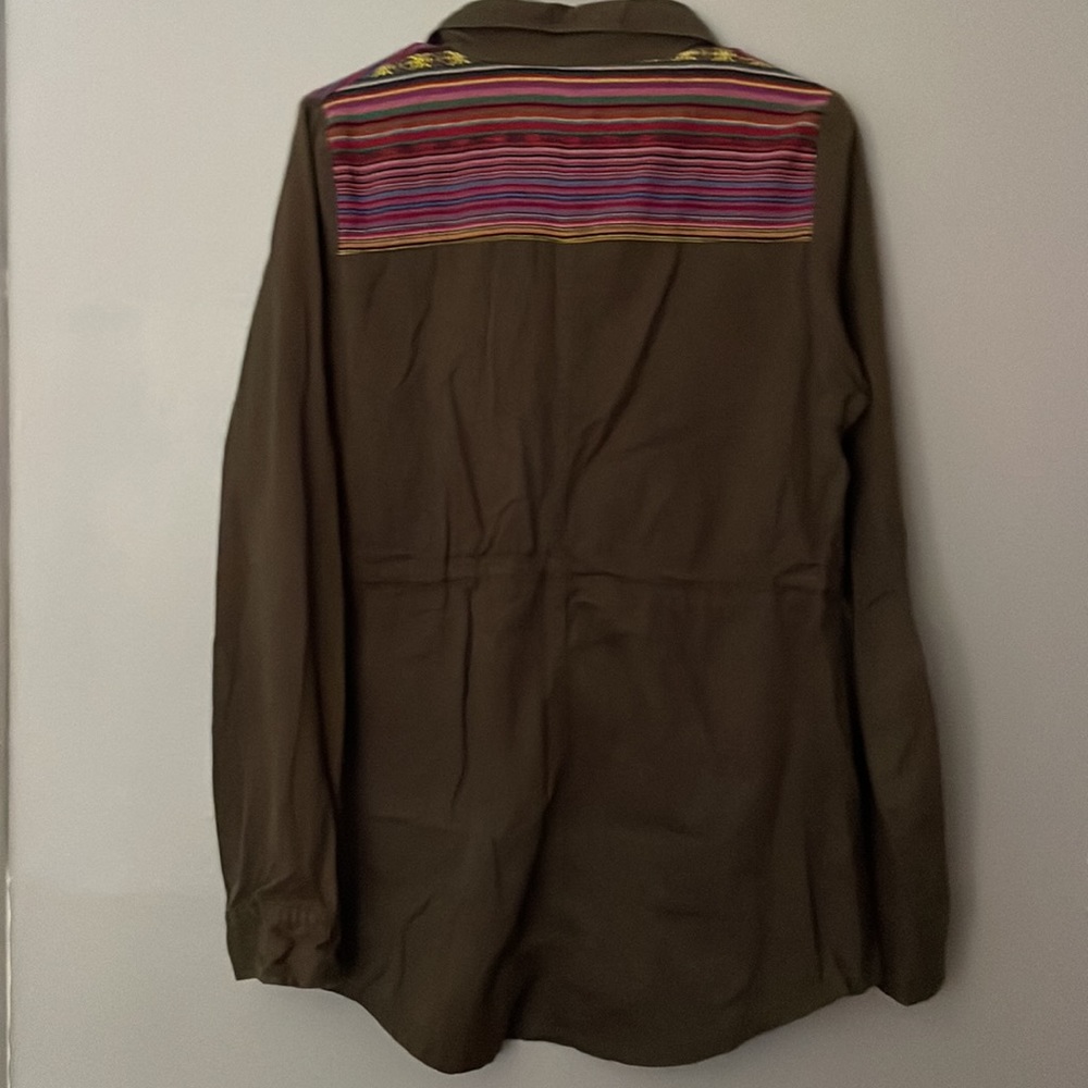 Forever 21 jacket. Military style. Brown. Pockets. Nice condition. Smoke free. M - Picture 2 of 6
